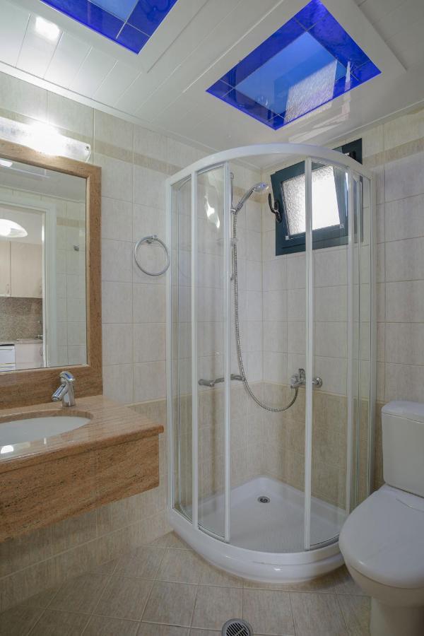 Mare Vita Apartments นีดรี ภายนอก รูปภาพ