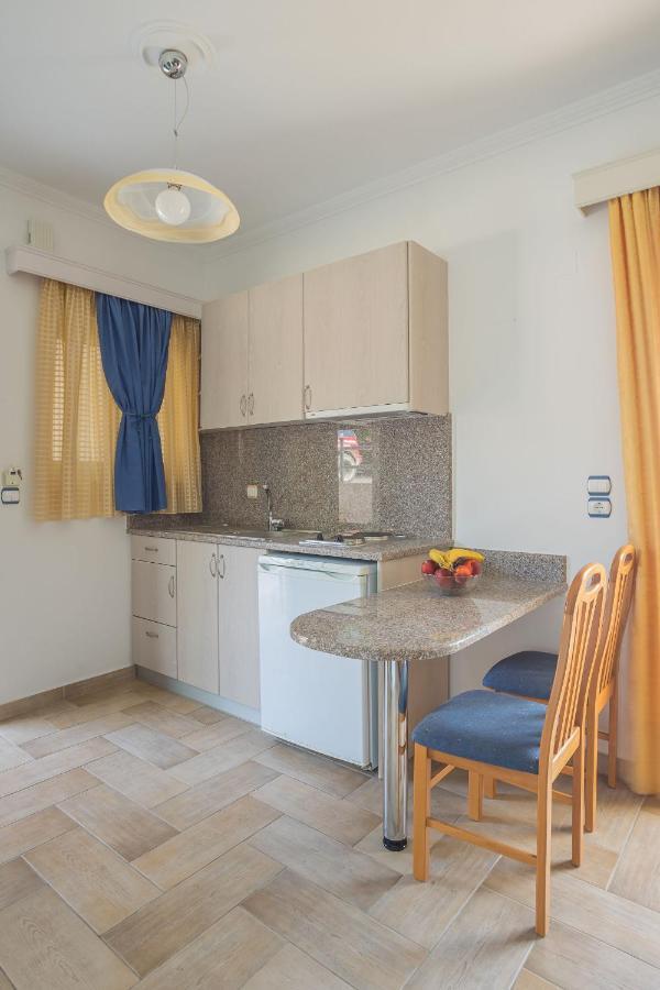Mare Vita Apartments นีดรี ภายนอก รูปภาพ