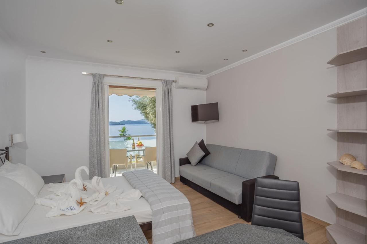 Mare Vita Apartments นีดรี ภายนอก รูปภาพ